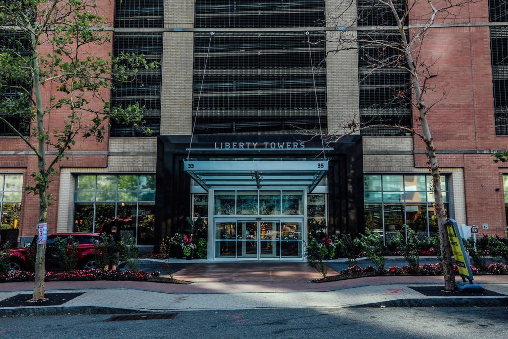 Liberty Towers - A Premier Furnished Appartement New York